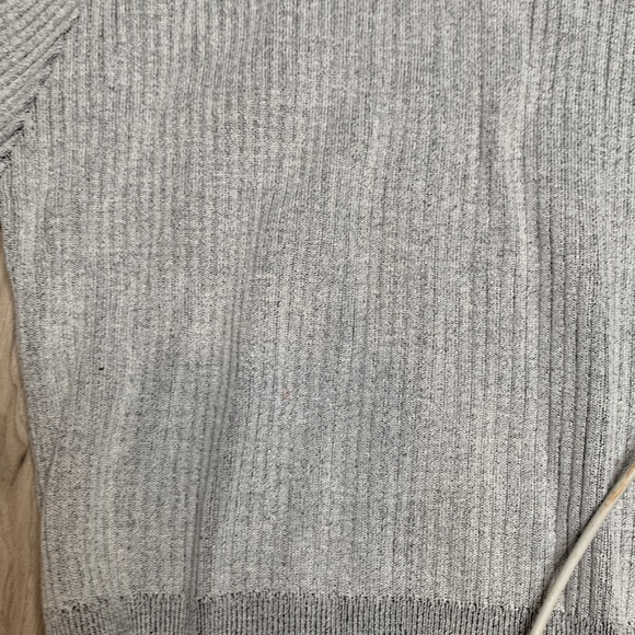 Two pc set - Picture 3 of 4